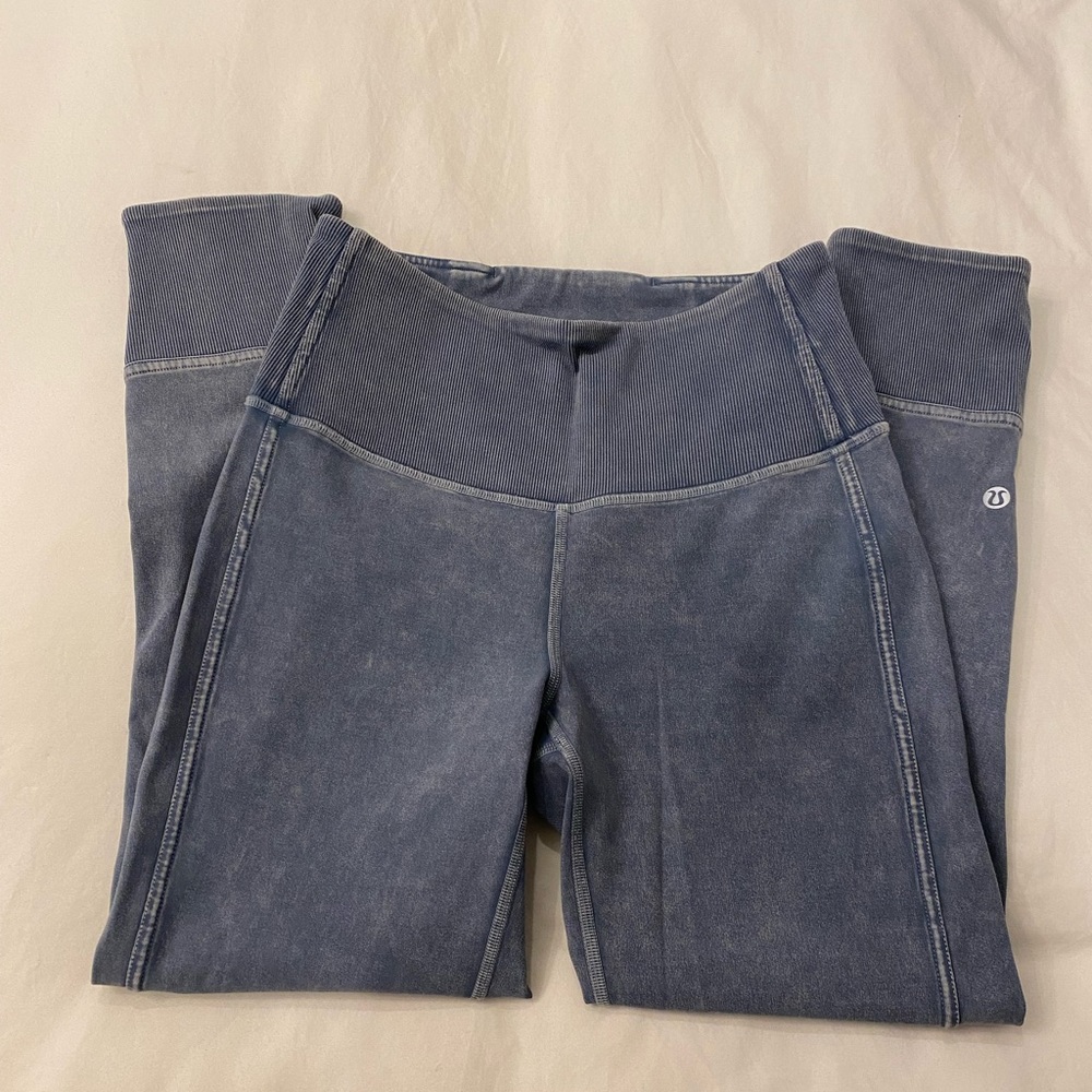 Lululemon capri legging